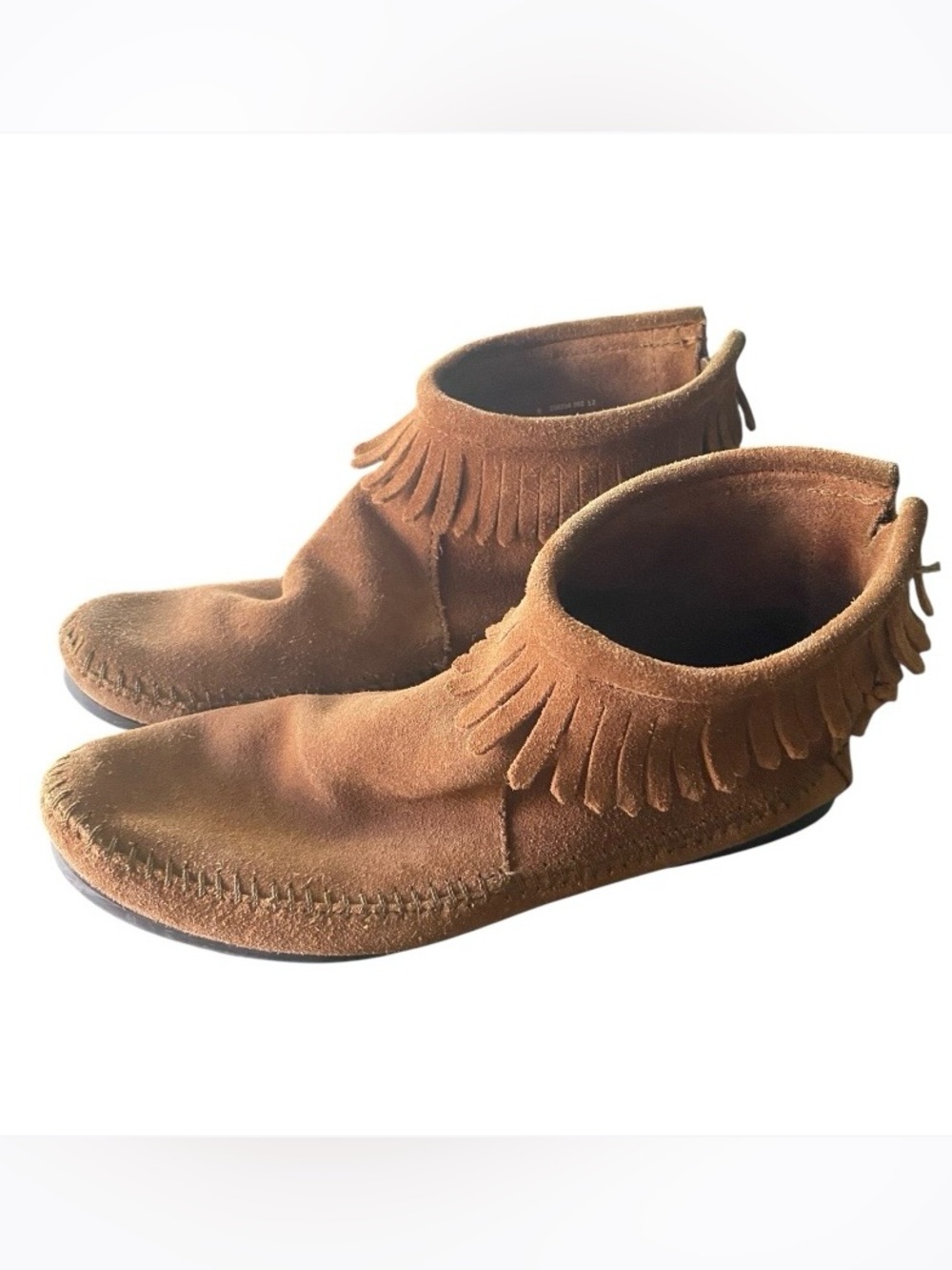 Minnetonka Ankle Boots Moccasins Womens 9 Tan Suede Hardsole Bootie Fringe Indie